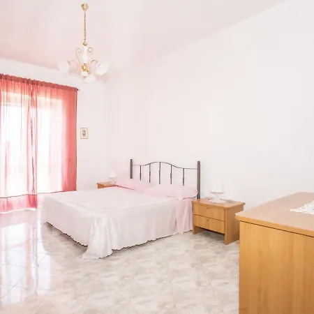 Apartamento Casa Ambrosia In With Sea View, Wifi And Ac