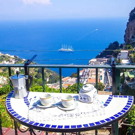 Apartamento Casa Ambrosia In With Sea View, Wifi And Ac